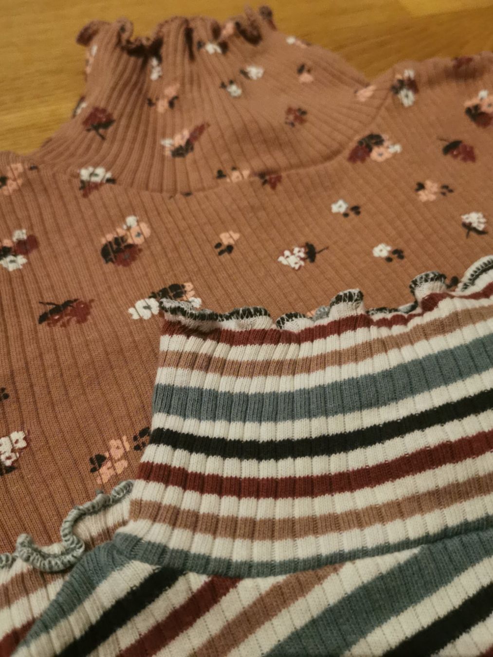 C&A Lotti & Set di vestiti: C&A Langarm Shirt gr.116 – Usato da Zürich venduto da Simfa 1