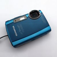 OLYMPUS µ TOUGH-3000 Digitalkamera Wasserdicht