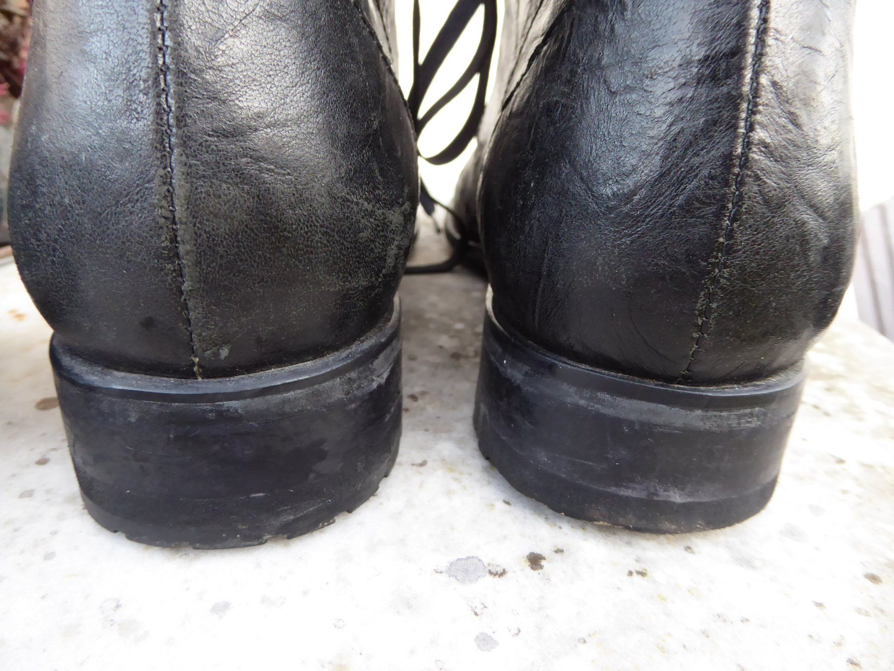 Vabeene Scarpe da donna: Vabeene Winterschuh Leder Gr. 39 1/2 schwarz – Usato da Langenthal venduto da Drathesel 4