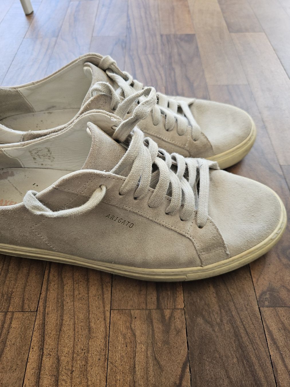Axel Arigato Scarpe da uomo: Axel Arigato Sneaker, Grösse 43, Wildleder – Usato da Zug venduto da kashtos 2