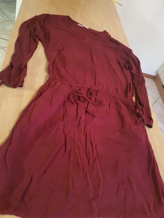Robe fluide col en V taille 38 marque Promod