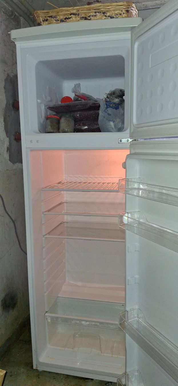 Candy Frigoriferi: Frigo combiner congélateur CANDY – Usato da Bellelay venduto da Katia5 5