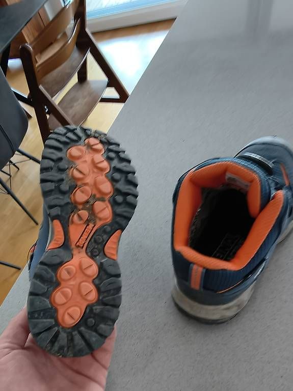 Schuhe für Jungen: Meindl Kinder-Wanderschuhe – Gebraucht aus Lachen SZ von Knobel83 2