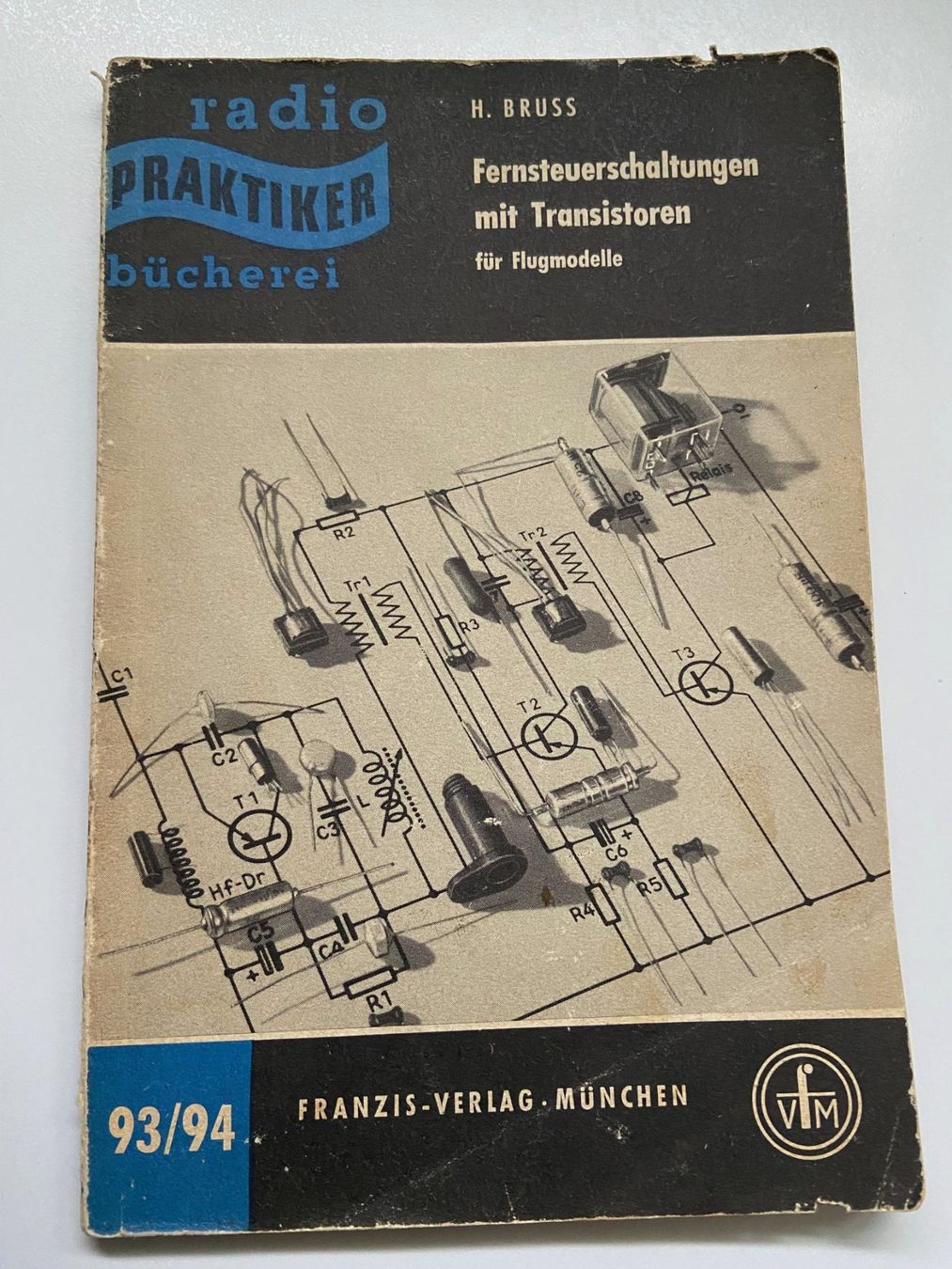 Libri: RPB Buch Fernsteuerschaltung mit Transistor – Usato da Langnau am Albis venduto da Danig0