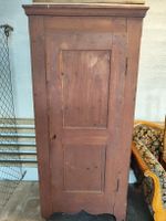 Antiker Holzschrank