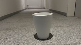 Kleiner Übertopf
