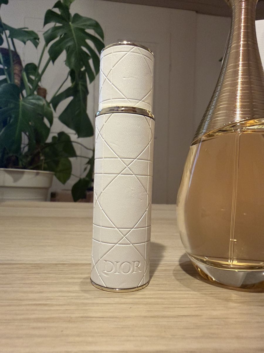 Dior Profumi & Eau de Toilette: Dior j’adore eau de parfum 110ml – Nuovo (secondo la descrizione) da Luzern venduto da sas_r89l 1