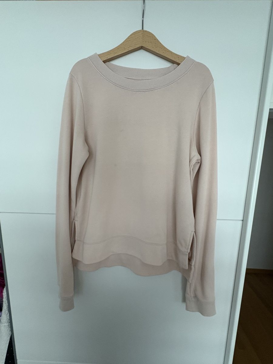 H&M Maglioni & Felpe: Mädchen Pulli Gr. 140/146 – Usato da Winterthur venduto da Baby117