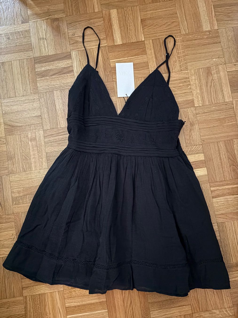 Zara Vestiti: ZARA Sommer Kleid robe Gr.M – Nuovo e nell'imballaggio originale da Genève venduto da sunandwind 1