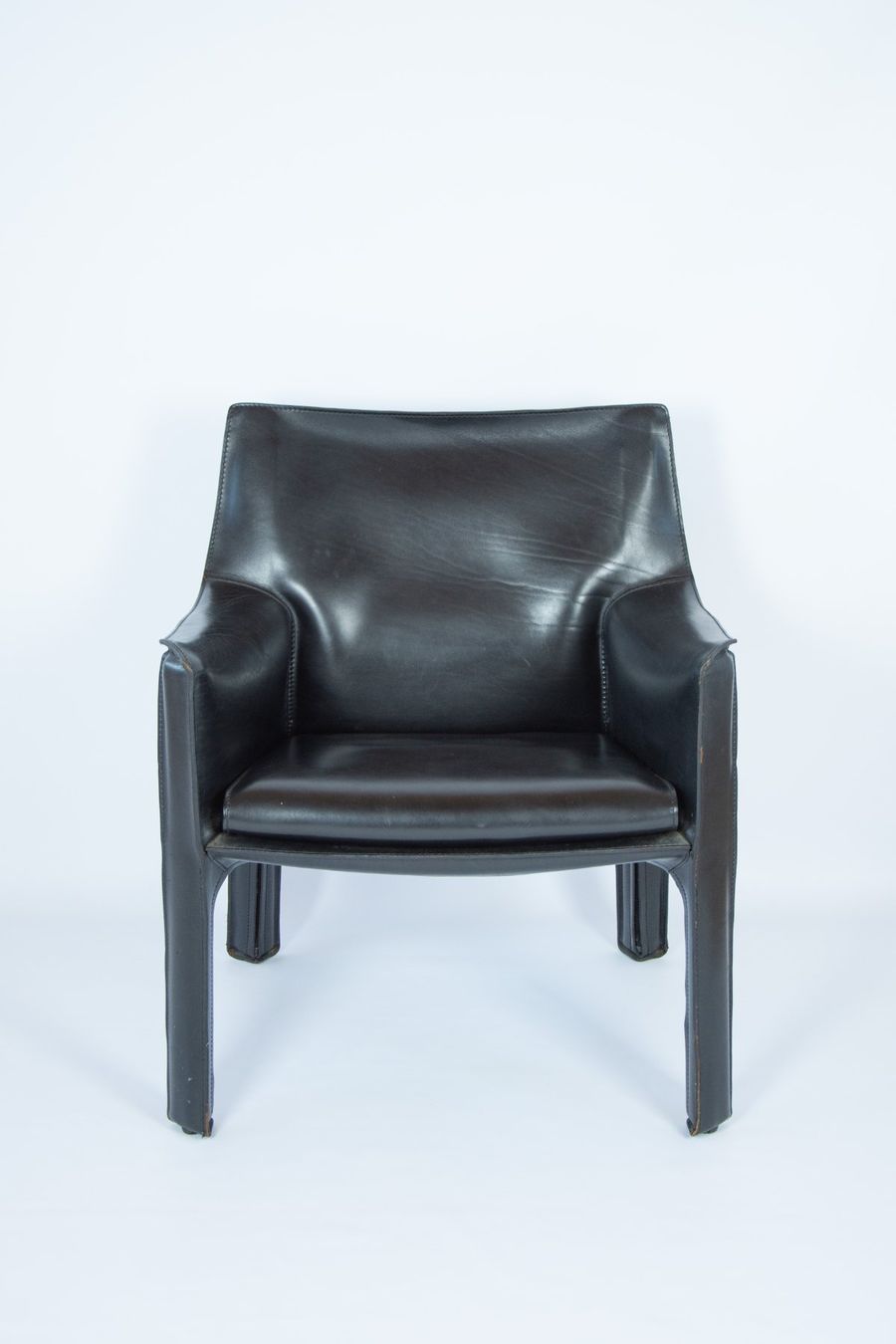 Cassina Sessel: Cassina Cab 414 Sessel - Mario Bellini – Gebraucht aus Riazzino von d3s_8fgj 1