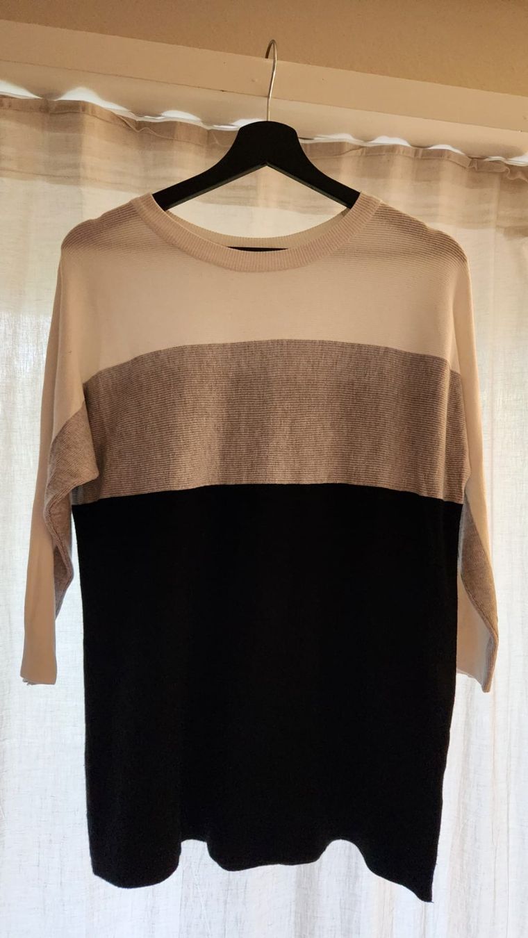 Maglioni & Felpe: Schöner Pulli mit Farbblockdesign, Grösse M Top! – Usato da Zürich venduto da syl_bhd2