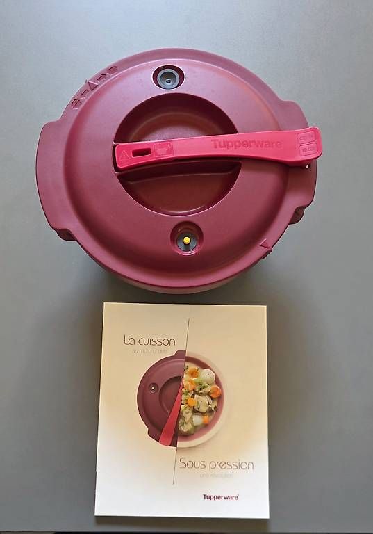 Tupperware Elettrodomestici da cucina: Autocuiseur tupperware – Usato da Dorénaz venduto da kat_fb79