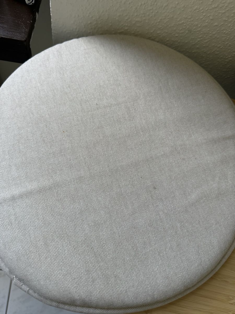 Ikea Cuscini: 3 Round Seat Cushions Beige Light – Usato da Zürich venduto da car_68nt 1