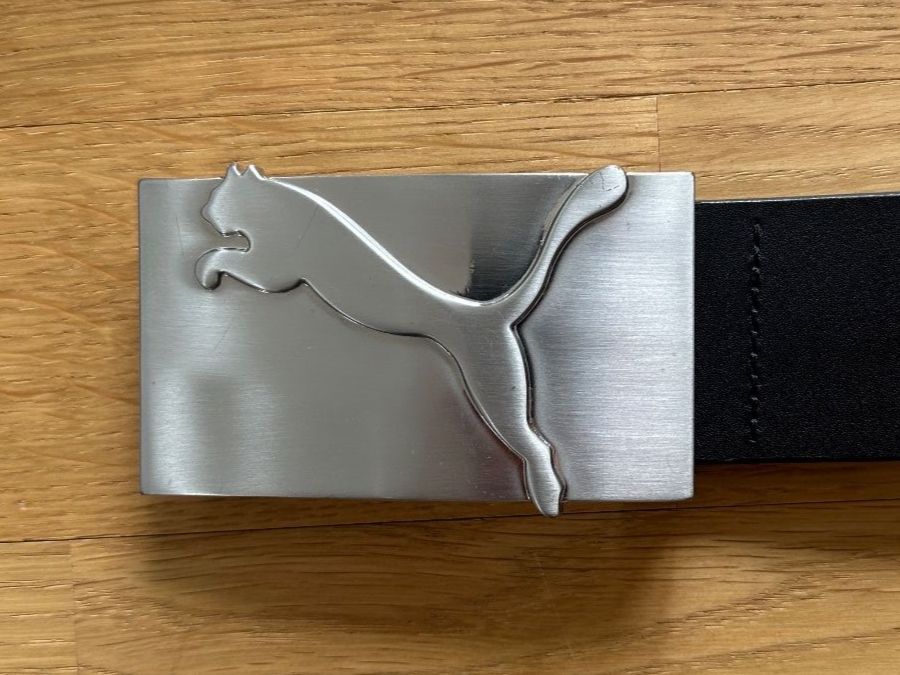 Puma Gürtel: Puma Gürtel – Gebraucht aus Brügg BE von Jeepeeone