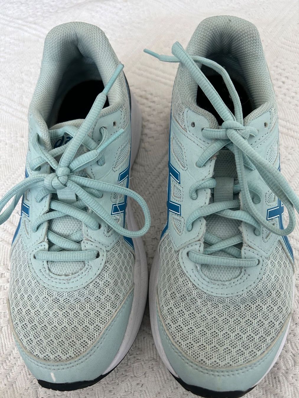 Asics Schuhe für Mädchen: Turnschuhe gr. 37 von oasics – Neu (gemäss Beschreibung) aus Wädenswil von jotijo