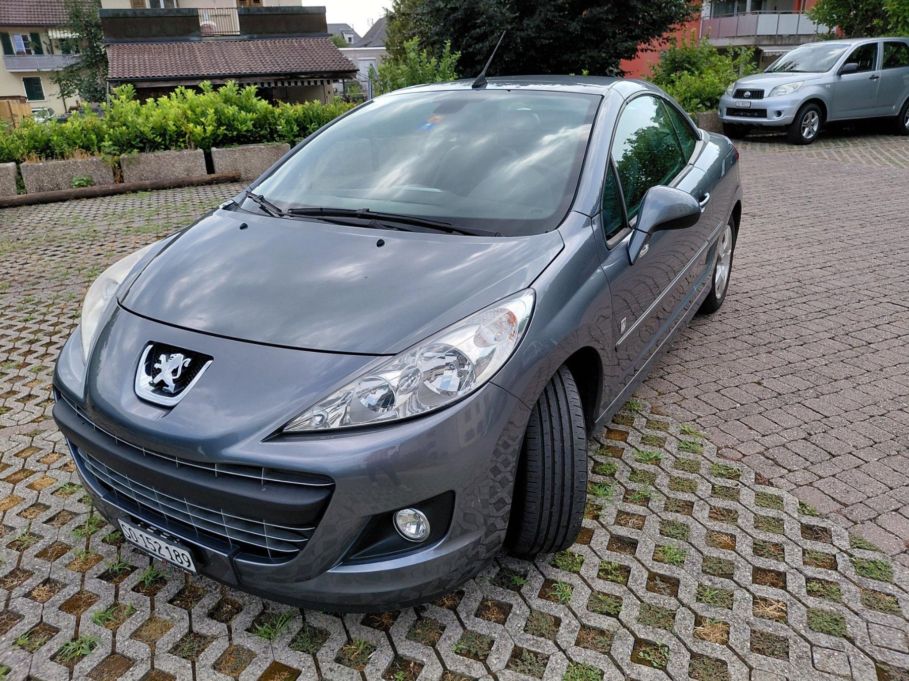 Peugeot Autos: Peugot 207cc Cabrio Swiss Edition. – D'occasion à Derendingen par DKDoods 5