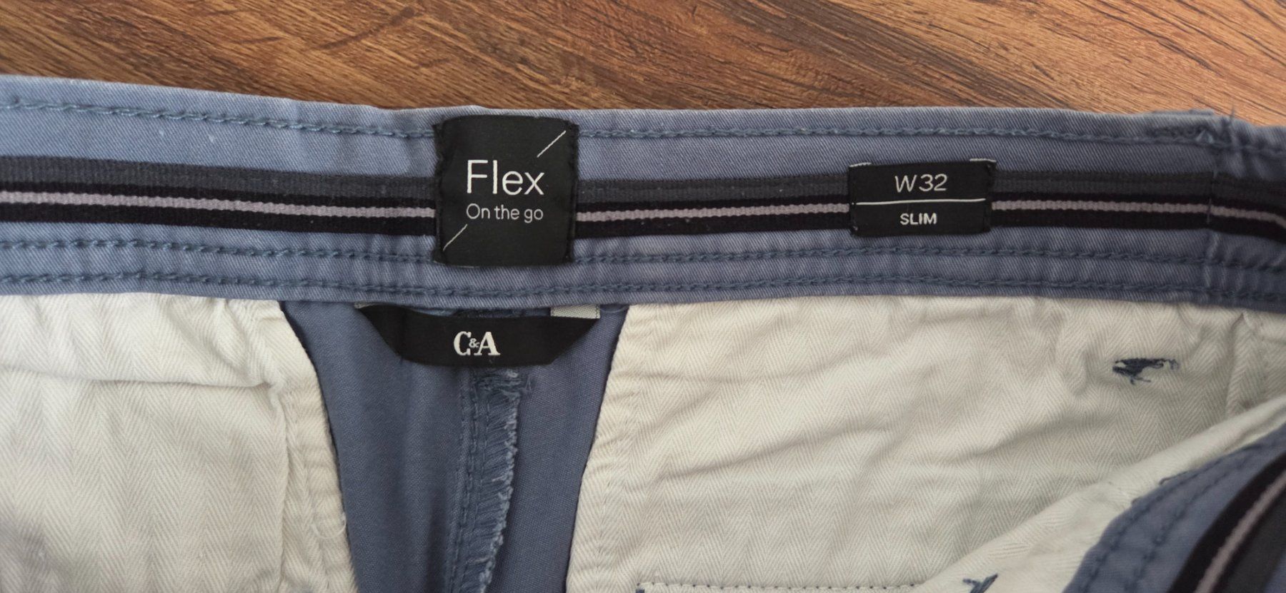 C&A Pantaloni: Hellblaue kurze Hose Gr.W32 – Usato da Amlikon-Bissegg venduto da Re13 1