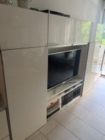 Wandschrank Ikeaweiss Hochglanz mit TV-Element guter Zustand