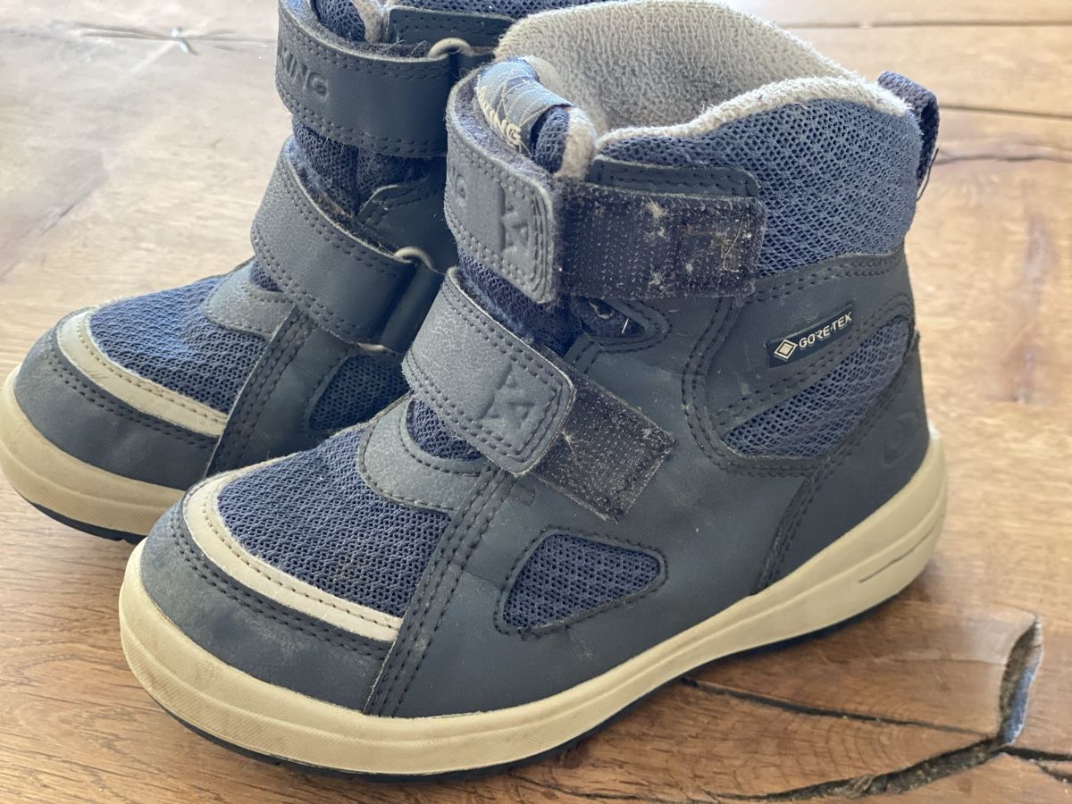 Viking Scarpe da uomo: Viking Winterschuhe, Grösse 26 – Usato da Urdorf venduto da Tjara65
