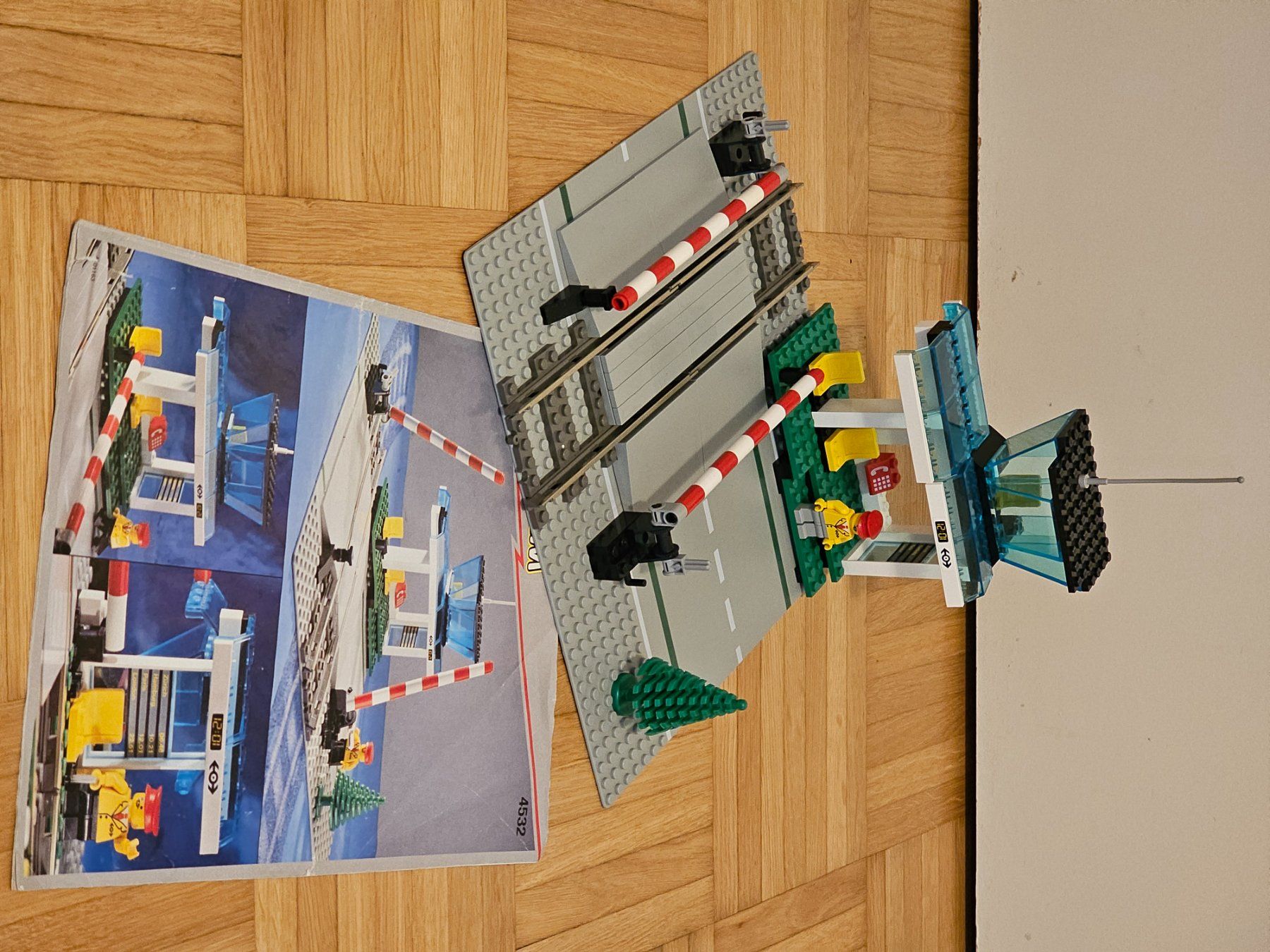 Lego Jouets: Lego 4532 Bahnübergang – D'occasion à Kaufdorf par Sj1