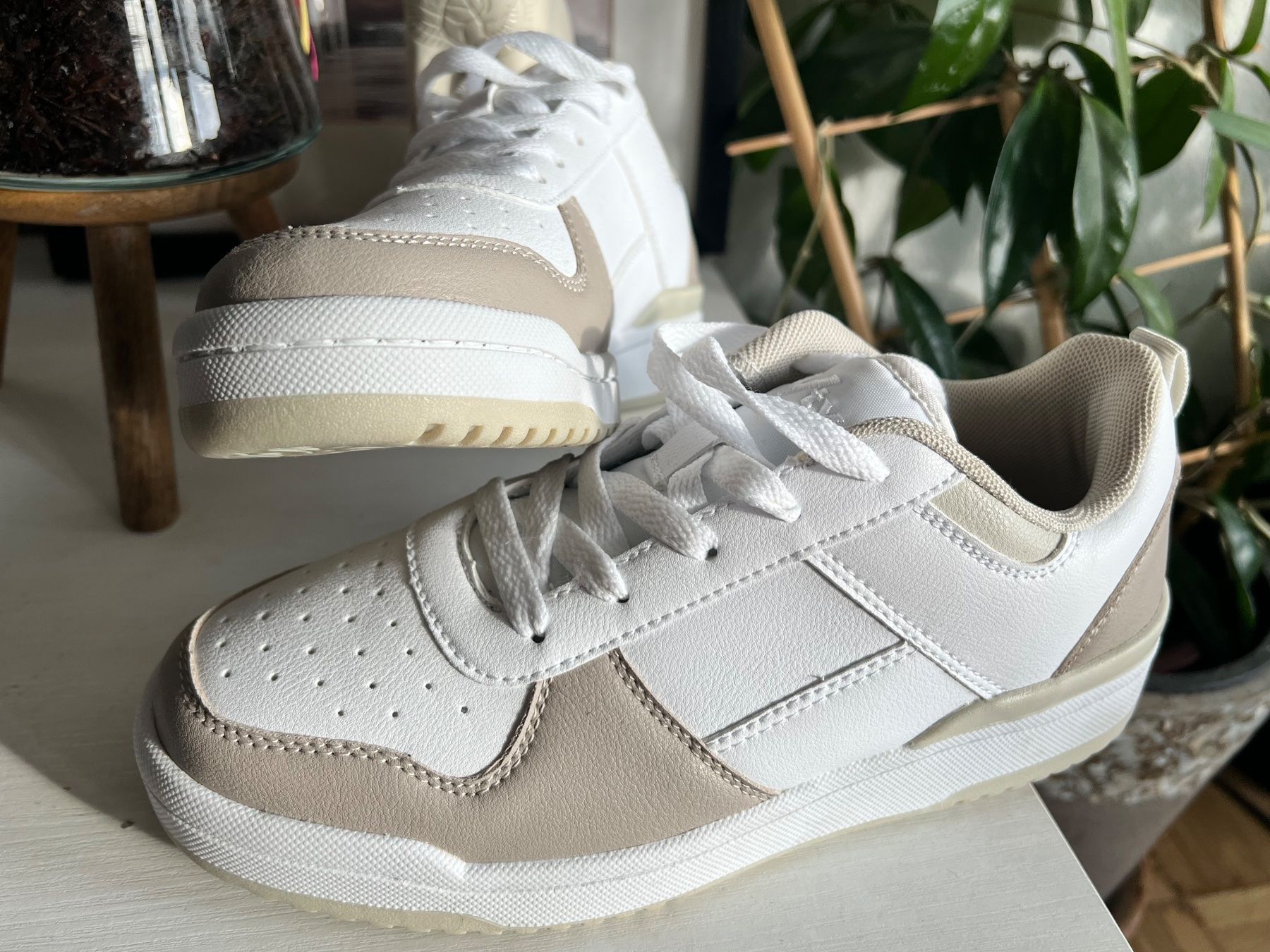 Damenschuhe: Vty Sneaker beige - grösse 38 – Neu (gemäss Beschreibung) aus Effretikon von YaMn 1