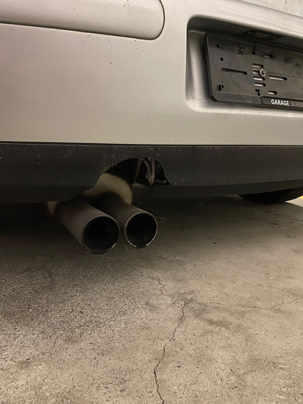 VW Autos: VW Golf grau met. – Defekt aus Freienbach von LlIiNnUuSs 9