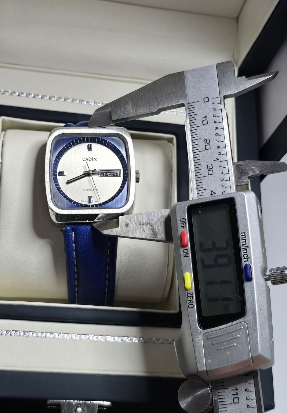 Swiss Orologi: Cadix Automatic vintage swiss Made – Usato da Les Acacias venduto da watinjo 6