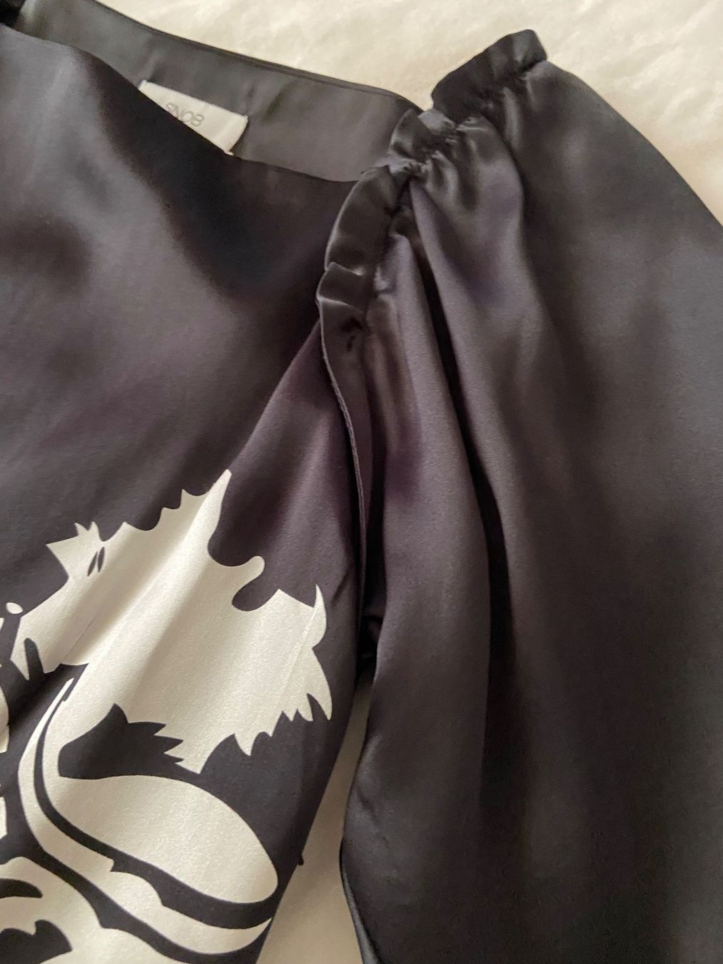 Kleider: Neues Kleid aus Seide – Neu (gemäss Beschreibung) aus Unterengstringen von bar_rh5f 2