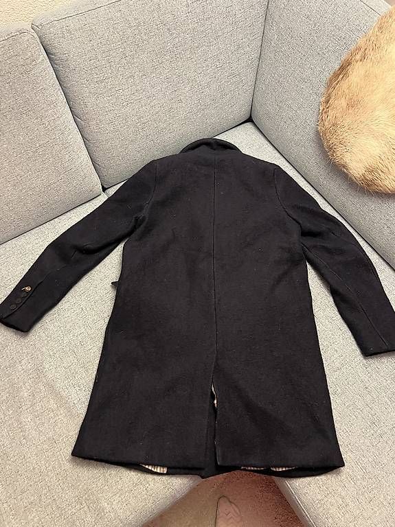 Cappotti: MANTEL OVERSIZE DUNKELBLAU ZARA – Usato da Liebefeld venduto da suc_5r8g 4