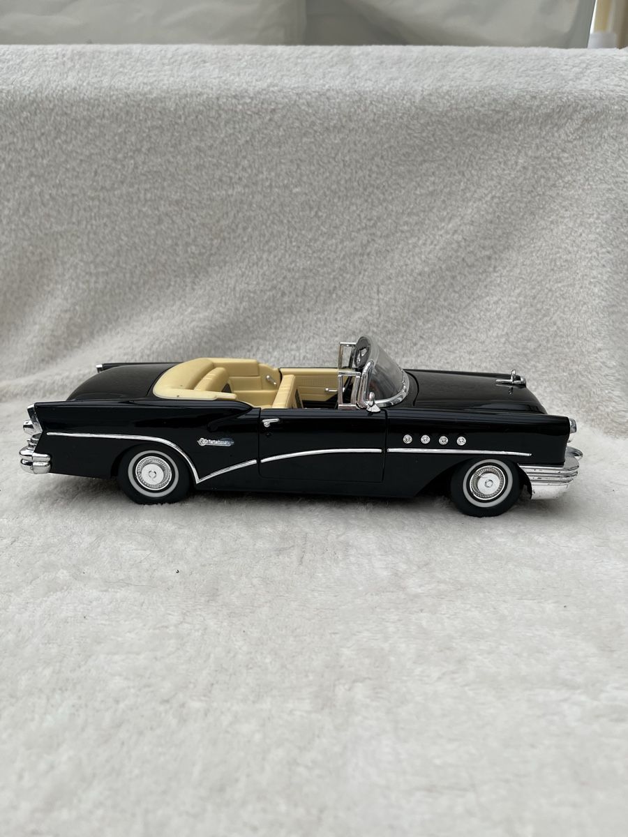 Chevrolet Modellautos: Buick Century Cabriolet 1955  – Neu und originalverpackt aus Oberweningen von mer_2yn9 5