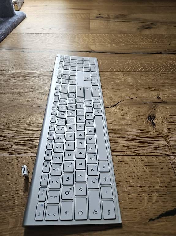 Tastaturen: Tastatur zum verkaufen – Gebraucht aus Klingnau von Canep87 2