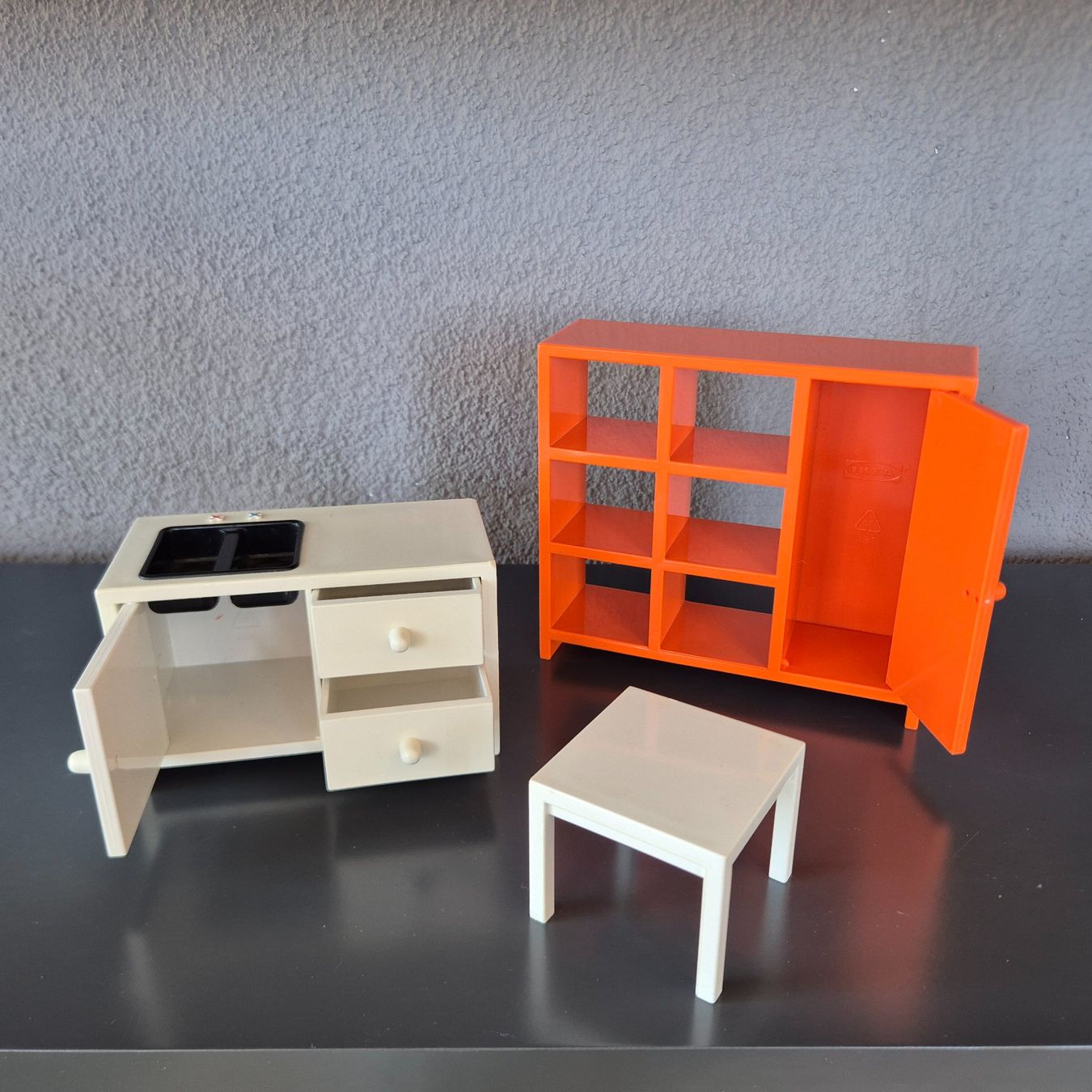 Figuren: Ikea Huset Mini Deco Möbel Set, Wohnen 3 Teile – Gebraucht aus Nottwil von Wondewa-Shop 1