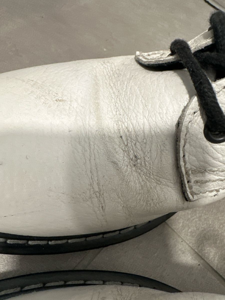 Chaussures femmes: Weisse Boots Gr. 38 – D'occasion à Diepoldsau par Sonne14 2