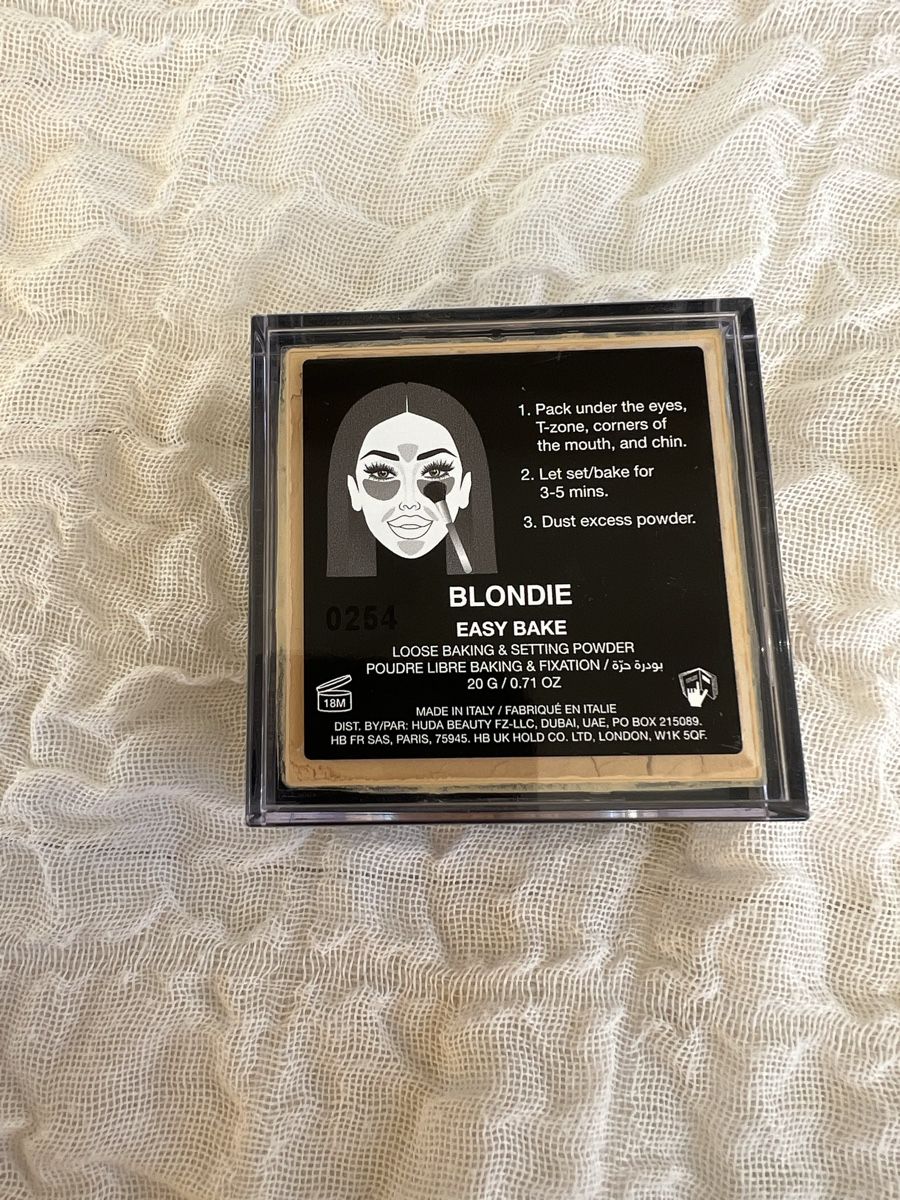 Huda Beauty Make-up: Hudabeauty loose Powder – Nuovo (secondo la descrizione) da Richterswil venduto da raf_9dxc 1