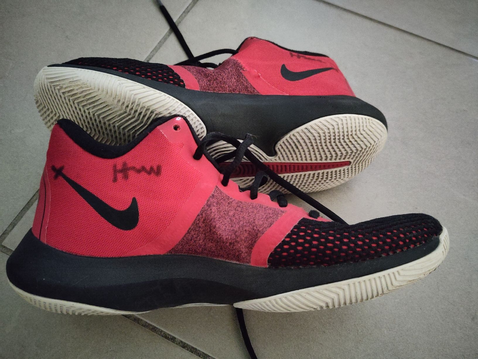 Scarpe da uomo: basketballschuh Nike gr 41 – Usato da Golino venduto da noko09 2