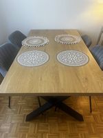 Esstisch mit 4 Stühlen zu verkaufen