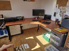 XXL Schreibtisch 2x2m