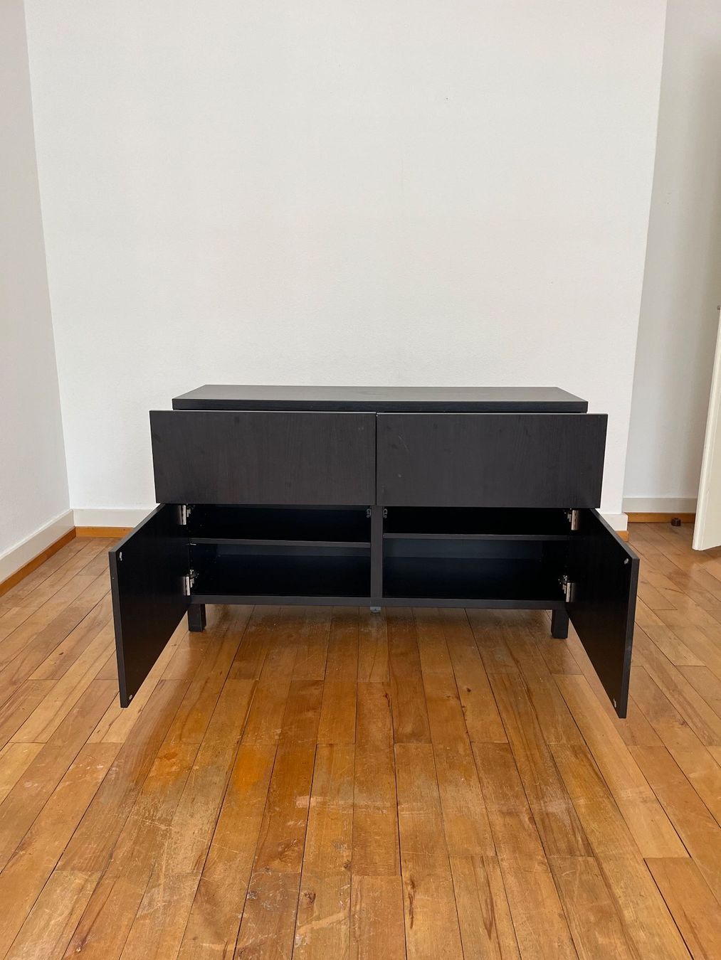 Cassettiere: Modernes schwarzes Sideboard – Usato da Zürich venduto da lea_55mb 3