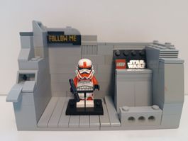 Original LEGO Star Wars: Imperial Shock Trooper (sw0692)