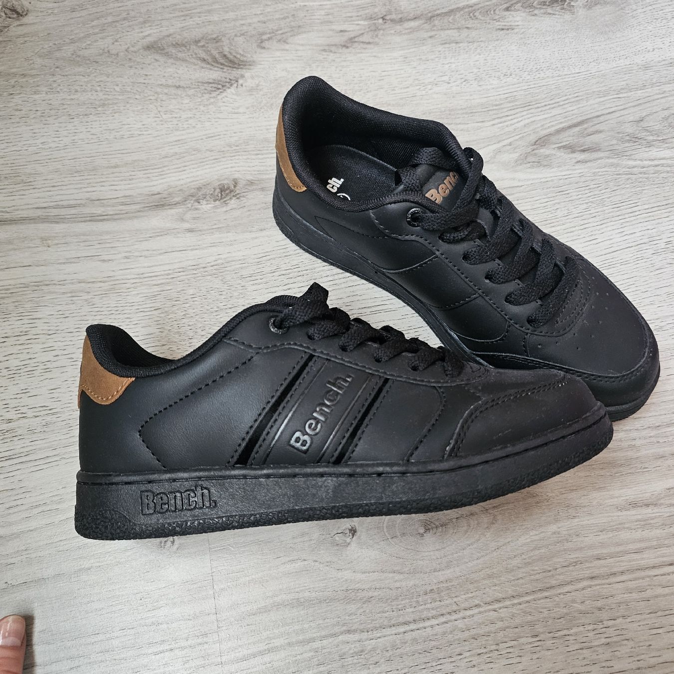 Bench Damenschuhe: NEU Sneakers Bench – Neu (gemäss Beschreibung) aus Horw von BPi.