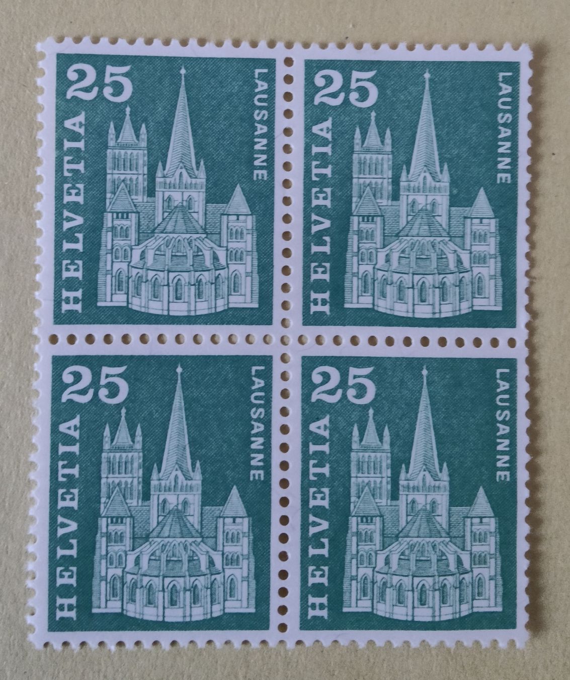 Tous les timbres: Briefmarken 4er Block 25 Rappen – Neuf (Voir description) à chur par Hmars