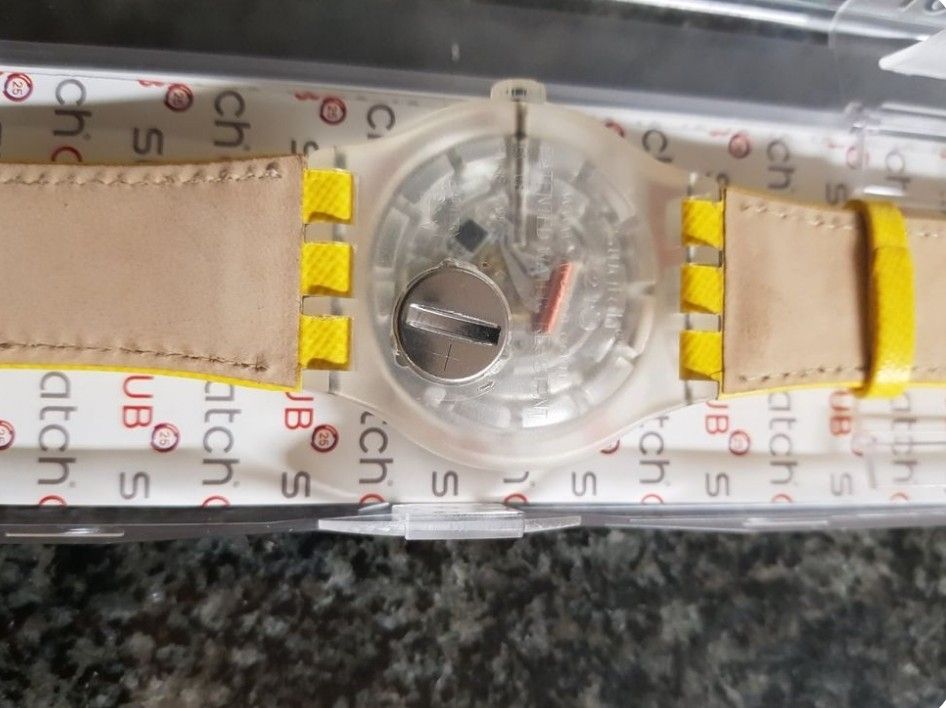 Swatch Montres: Swatch Armbanduhr Swiss Made, ungetragen – Neuf (Voir description) à Mauensee par Braut-kleid 1
