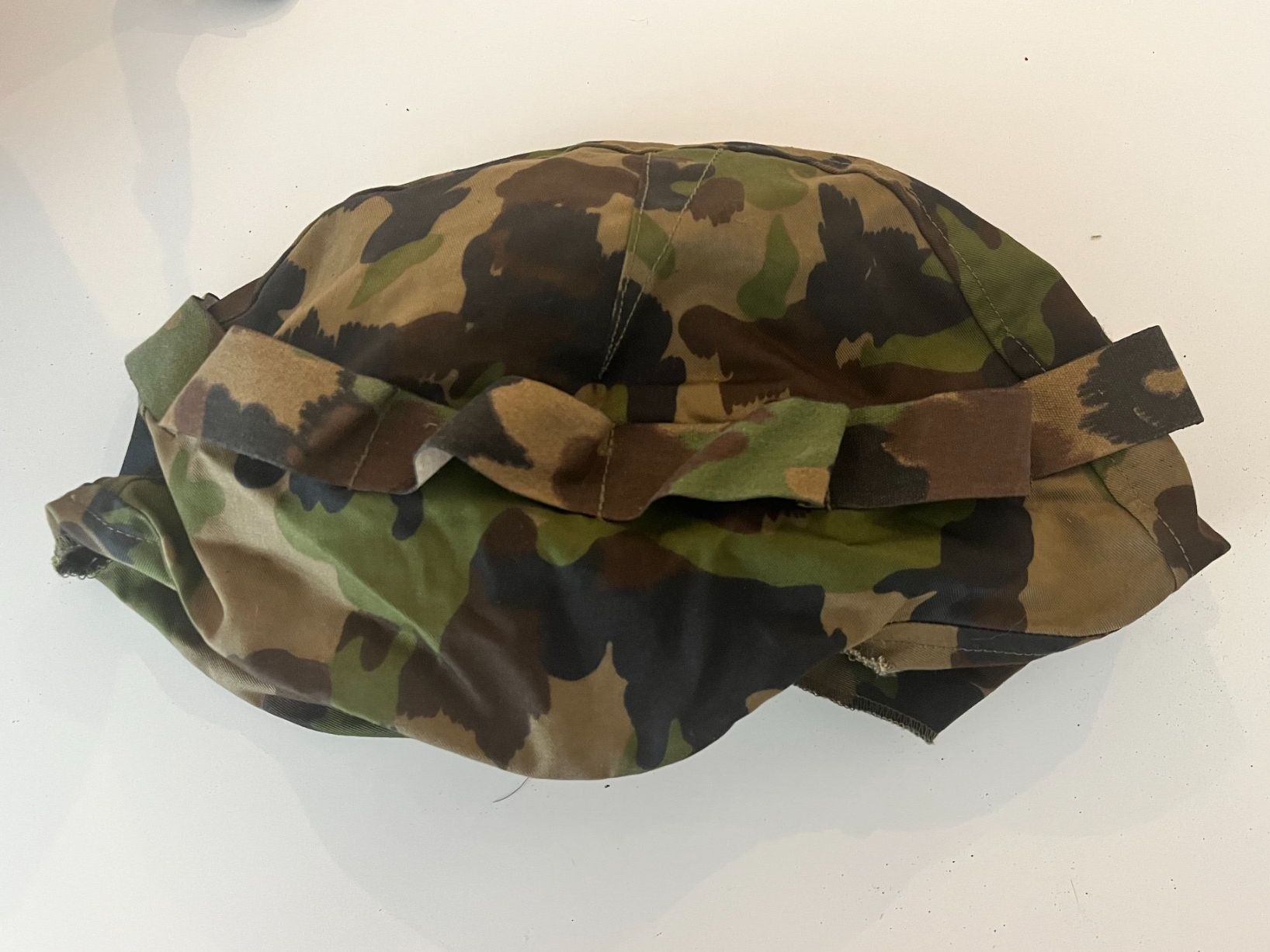 Uniformen & Effekten: Armee helm – Gebraucht aus Billens von Tekel 1