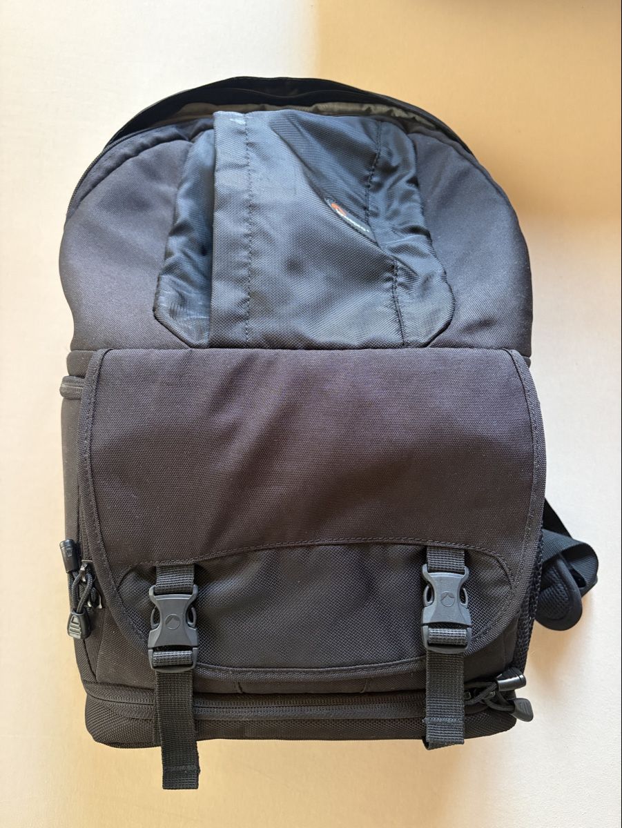 Lowepro Rucksäcke: Lowepro Kamerarucksack – Gebraucht aus Busswil BE von Ludmilleli