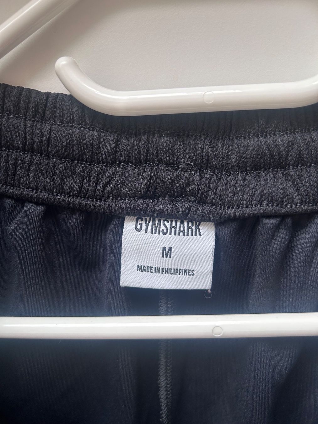 Hosen: GYMSHARK Shorts – Gebraucht aus Dättwil AG von fio_d76l 1