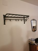 Garderobe, Spiegel und Schirmständer
