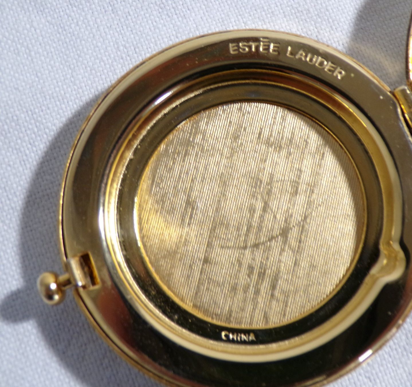 Estée Lauder Make-up: Estée Lauder Puderdose Steinbock – Usato da Dübendorf venduto da alracfo 4