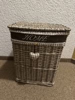 Wäschetruhe aus Rattan mit Deckel, Vintage Stil