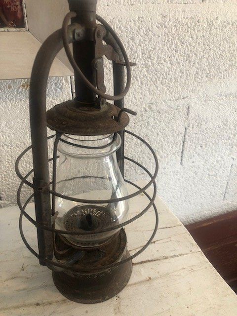 Lampade & Luci: Ancienne lampe tempête – Usato da Chézard St Martin venduto da schmitt 2