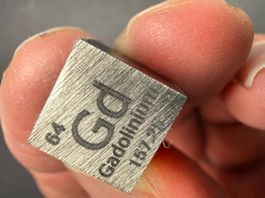 Gadolinium, Elementwürfel, Dichtewürfel mit Gravur 1x1x1cm